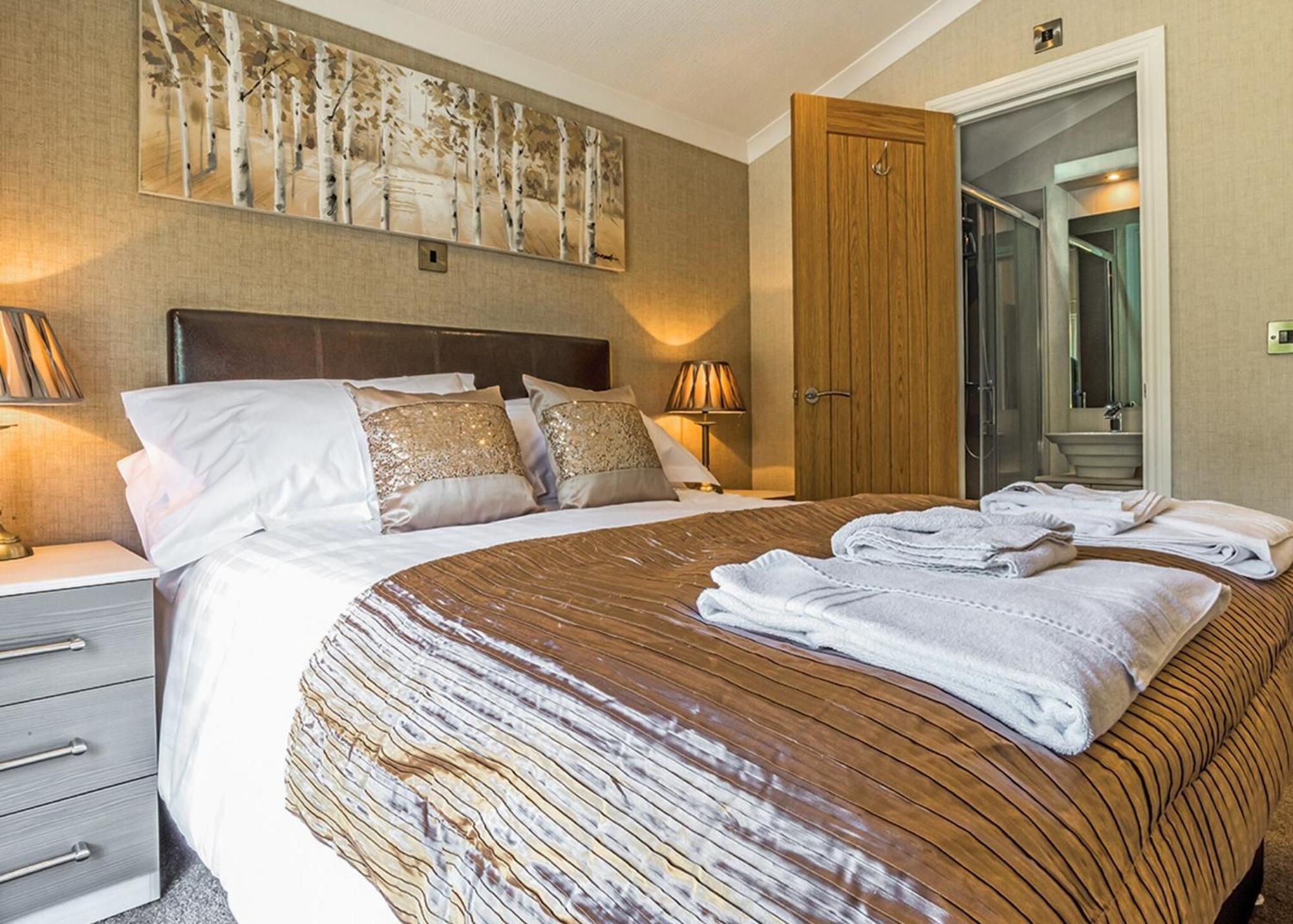 וודהול ספא Woodhall Country Park Lodges מראה חיצוני תמונה