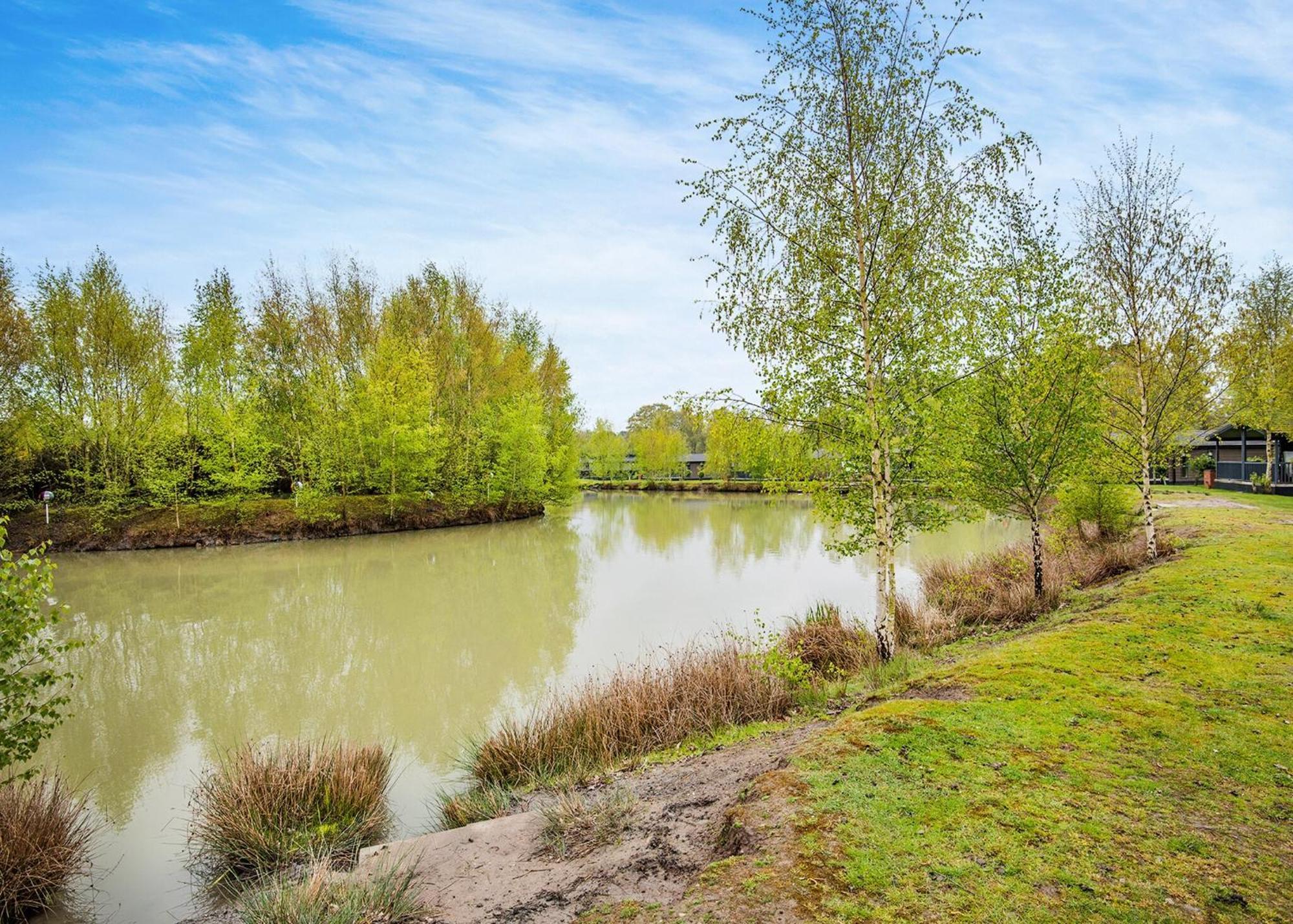 וודהול ספא Woodhall Country Park Lodges מראה חיצוני תמונה