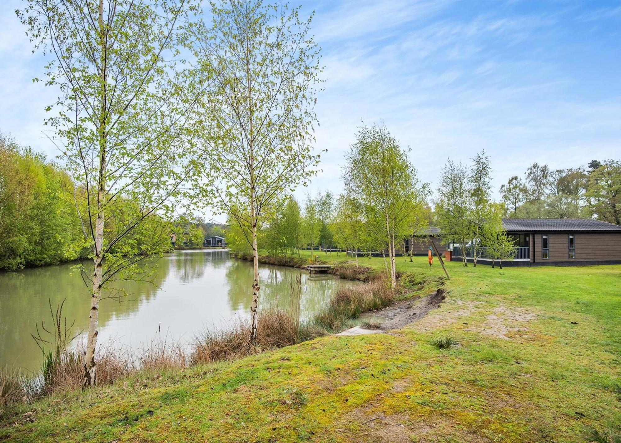 וודהול ספא Woodhall Country Park Lodges מראה חיצוני תמונה