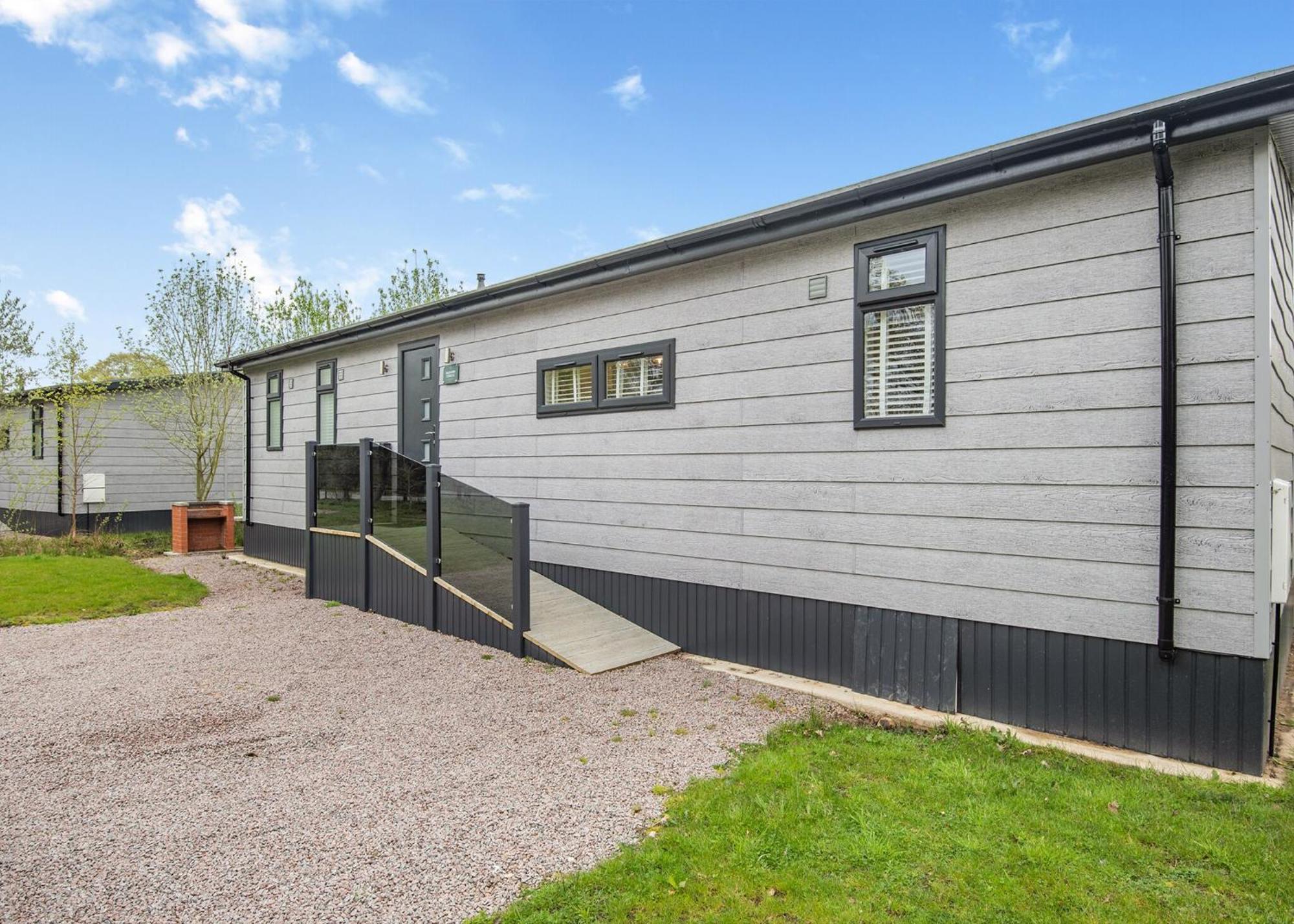 וודהול ספא Woodhall Country Park Lodges מראה חיצוני תמונה