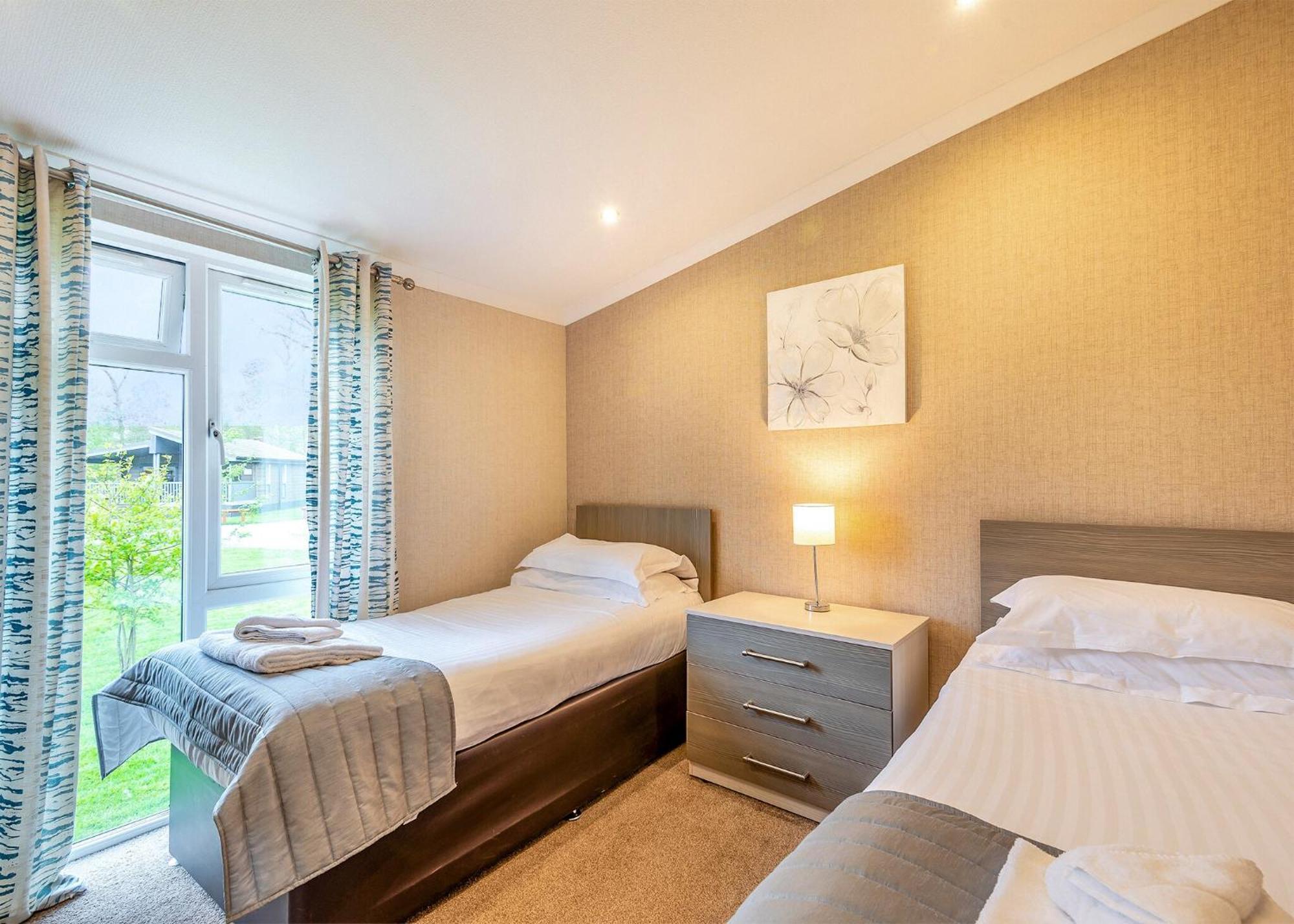 וודהול ספא Woodhall Country Park Lodges מראה חיצוני תמונה